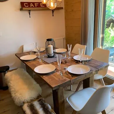 Appartement Pom Pom, 3 Bedroom With Stunning Mountain Views-samoens