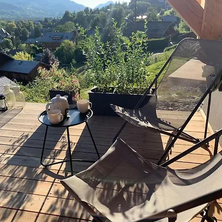 Pom Pom, 3 Bedroom With Stunning Mountain Views-samoens