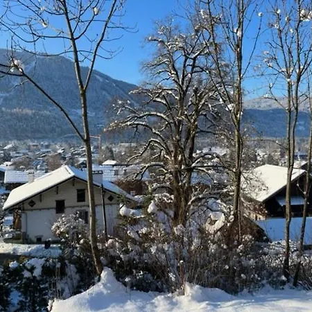 Pom Pom, 3 Bedroom With Stunning Mountain Views-samoens Appartement Samoëns